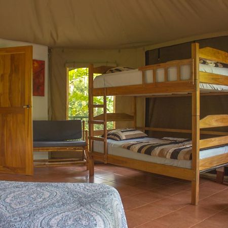 Bed and Breakfast Manoas à Uvita Extérieur photo