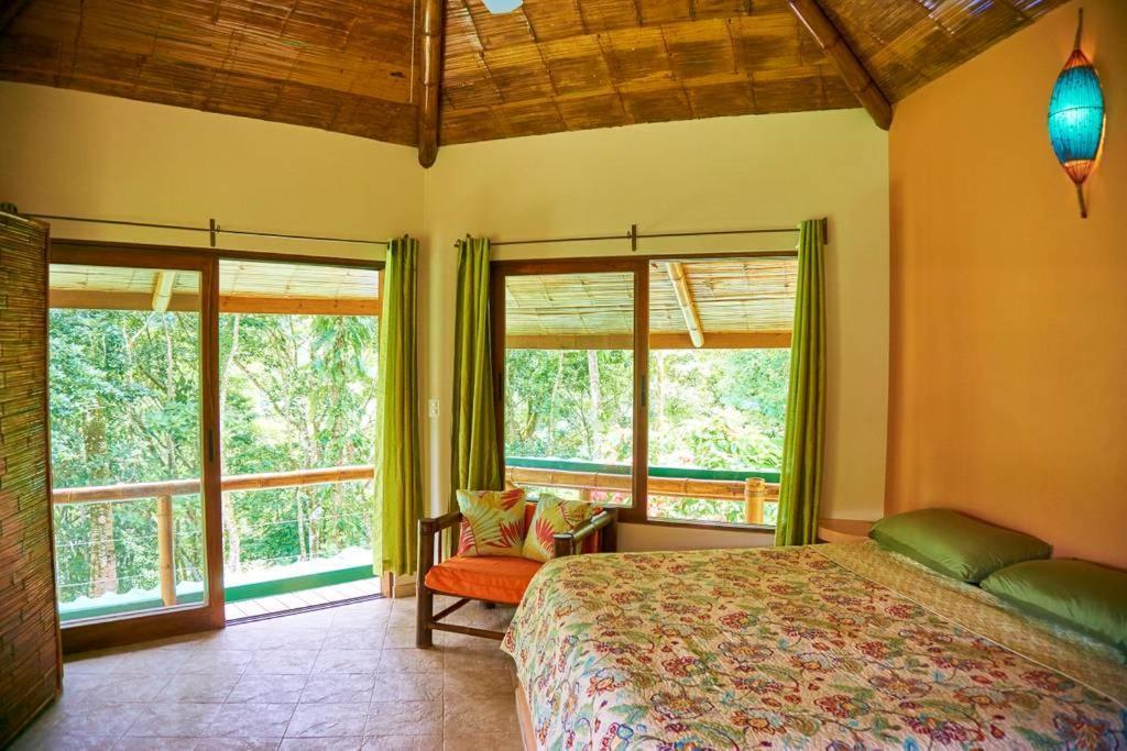 Bed and Breakfast Manoas à Uvita Extérieur photo