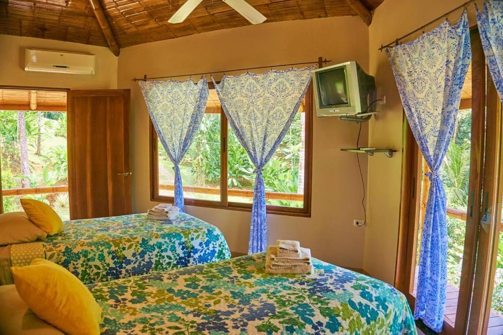 Bed and Breakfast Manoas à Uvita Extérieur photo