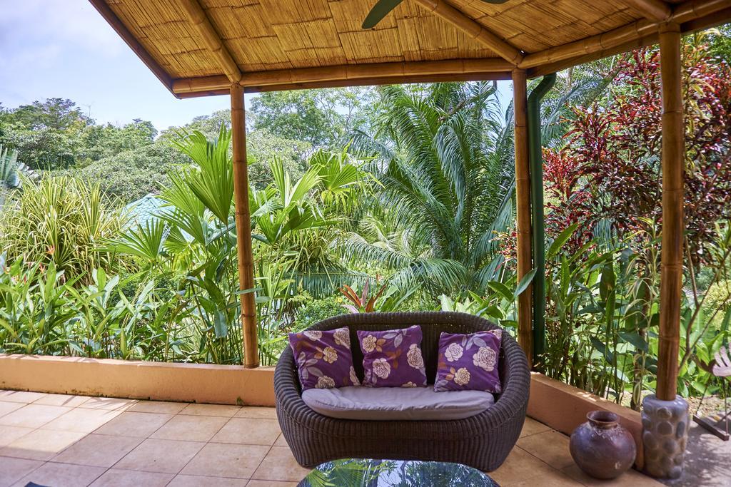 Bed and Breakfast Manoas à Uvita Extérieur photo